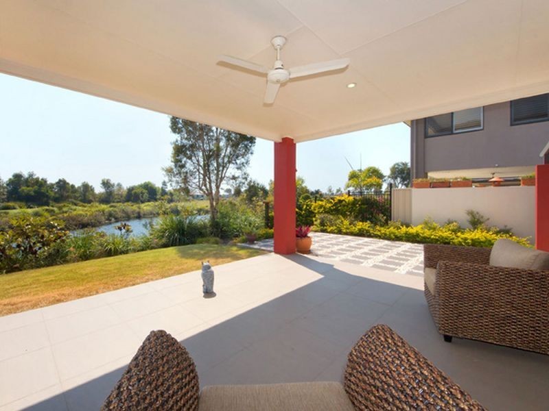 40 Vanillalily Close, Banksia Beach QLD 4507