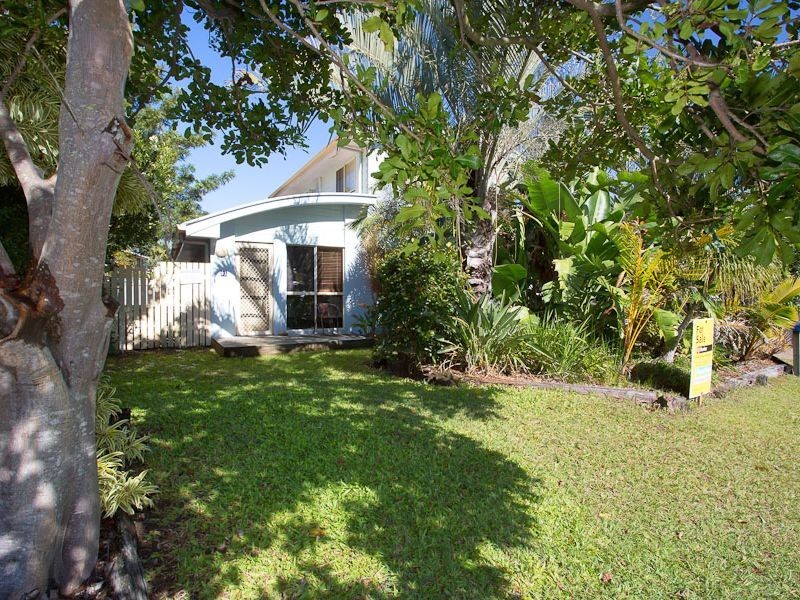 31 Gordon Crescent, Sandstone Point QLD 4511