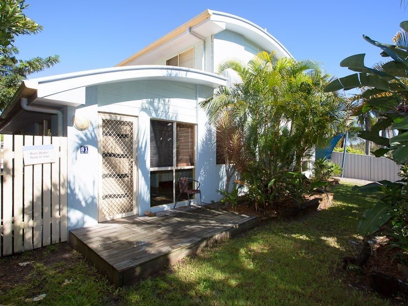31 Gordon Crescent, Sandstone Point QLD 4511