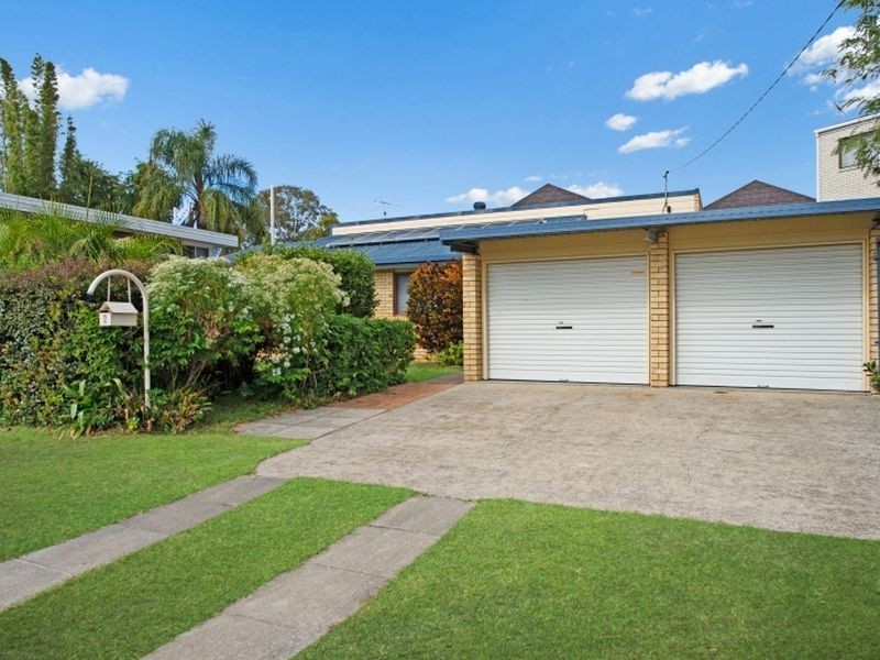 2 Elkhorn Avenue, Bellara QLD 4507