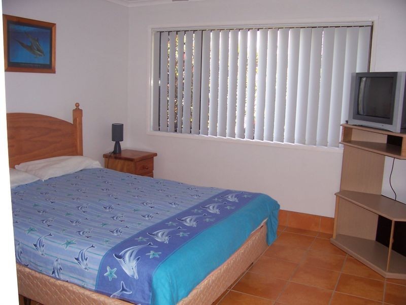 2 Elkhorn Avenue, Bellara QLD 4507