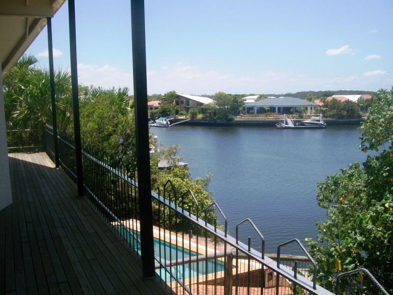 137 Voyagers Drive, Banksia Beach QLD 4507