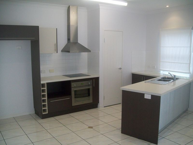 8/12 Kangaroo Avenue, Bongaree QLD 4507