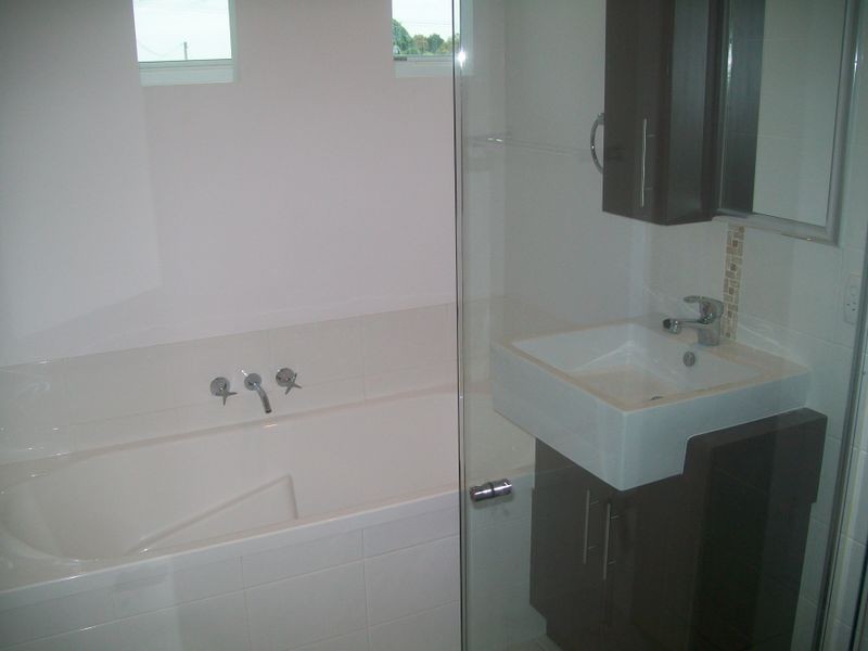 8/12 Kangaroo Avenue, Bongaree QLD 4507