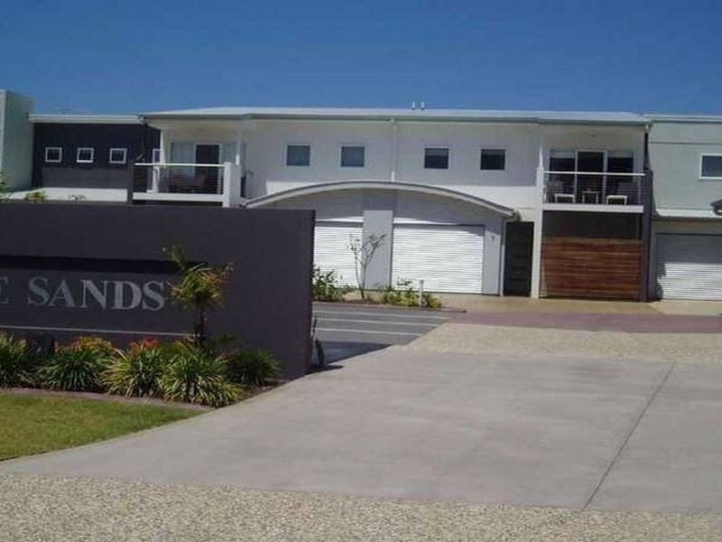 8/12 Kangaroo Avenue, Bongaree QLD 4507