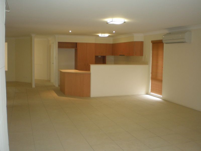 29 Marina Boulevard, Banksia Beach QLD 4507