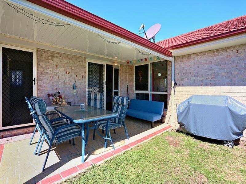 13 Dewdrop Place, Ningi QLD 4511