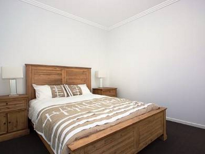 8/8 Wattle Avenue, Bongaree QLD 4507