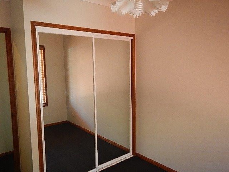 3 Eighth Avenue, Woorim QLD 4507