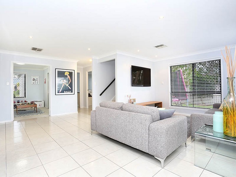 204 Endeavour Drive, Banksia Beach QLD 4507