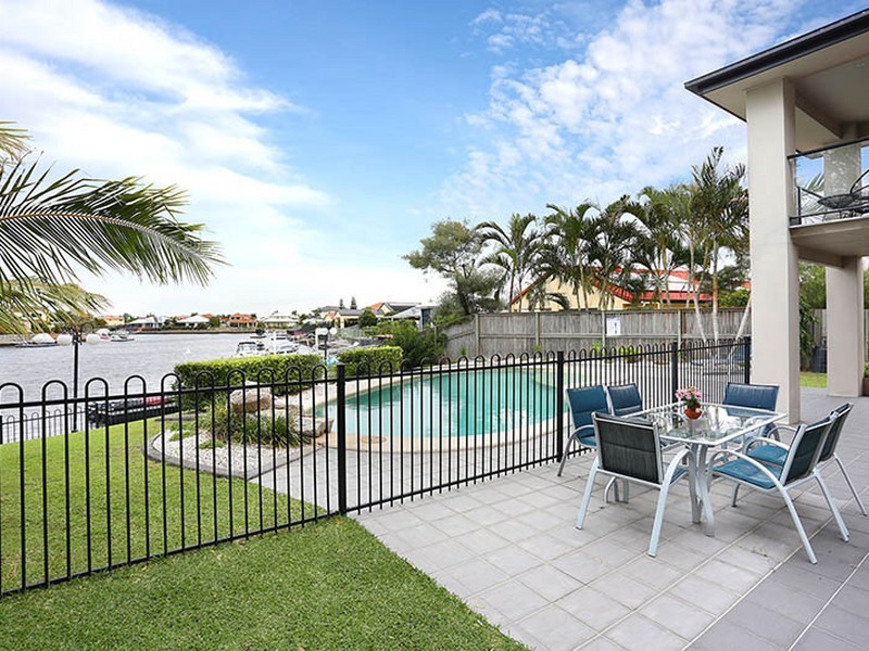 204 Endeavour Drive, Banksia Beach QLD 4507