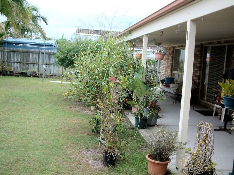 111 Avon Avenue, Banksia Beach QLD 4507