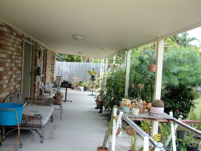 111 Avon Avenue, Banksia Beach QLD 4507