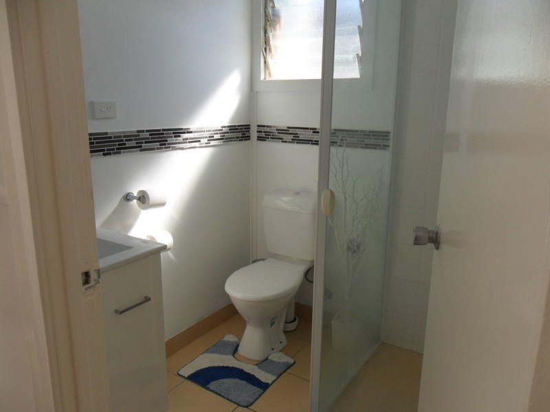 2/7 Toorbul Street, Bongaree QLD 4507