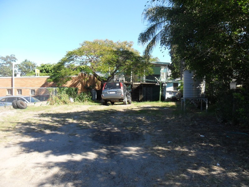 2/7 Toorbul Street, Bongaree QLD 4507