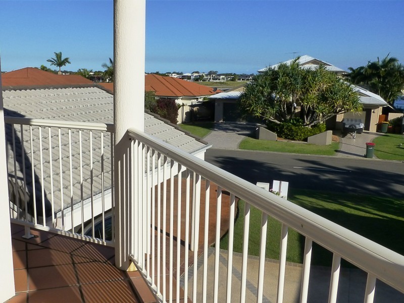 1/35 Cosmos Avenue, Banksia Beach QLD 4507