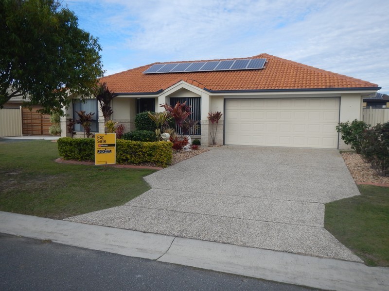 37 Mossman Way, Sandstone Point QLD 4511