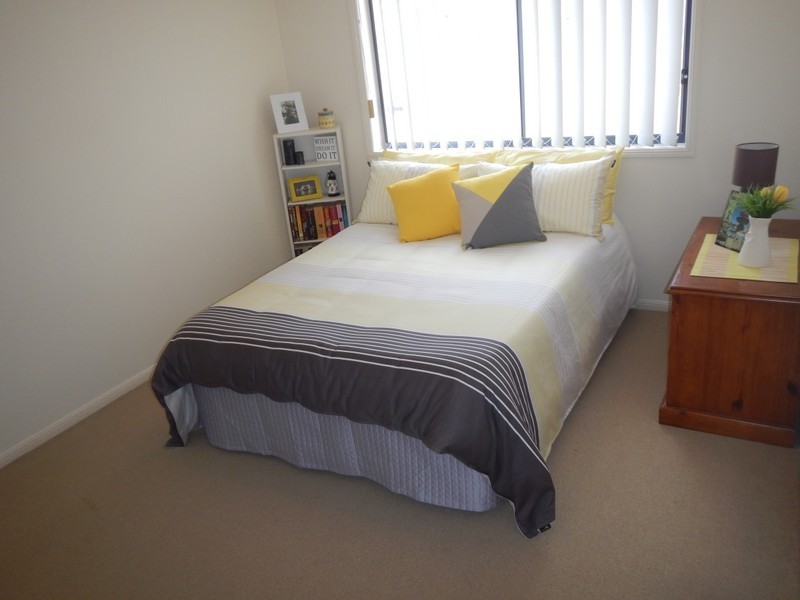 37 Mossman Way, Sandstone Point QLD 4511
