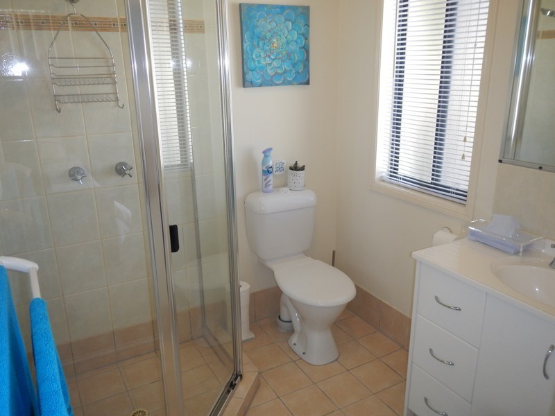 37 Mossman Way, Sandstone Point QLD 4511