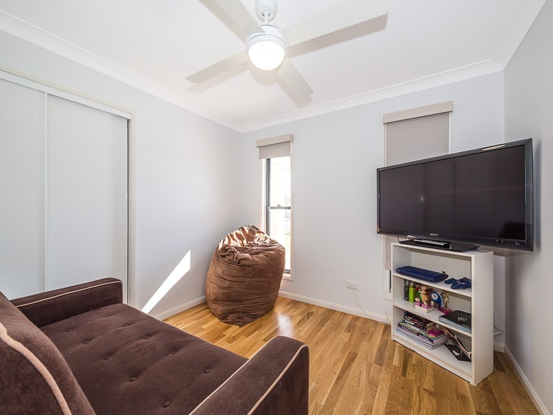 251 Bestmann Road, Sandstone Point QLD 4511
