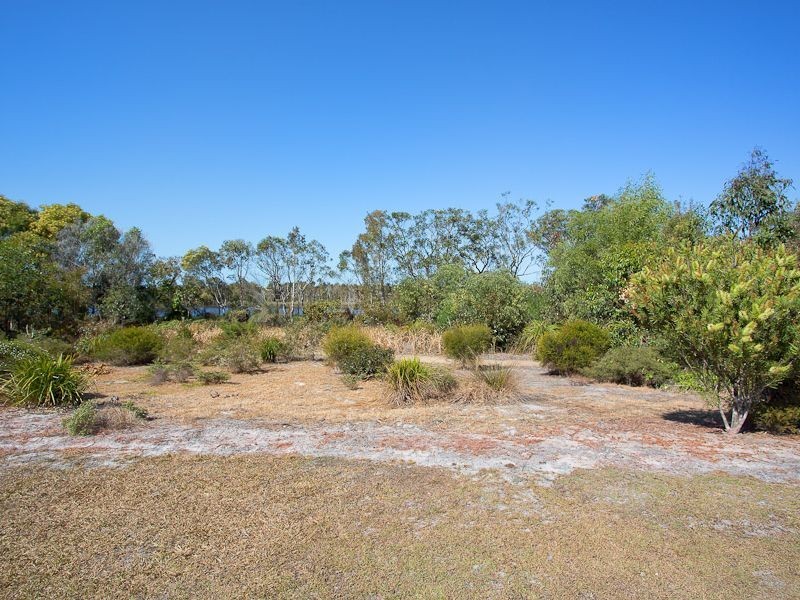 71 Sandheath Place, Ningi QLD 4511
