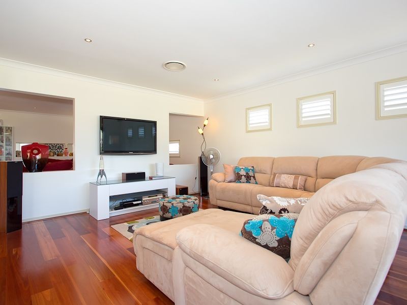 71 Sandheath Place, Ningi QLD 4511