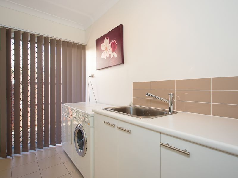 71 Sandheath Place, Ningi QLD 4511