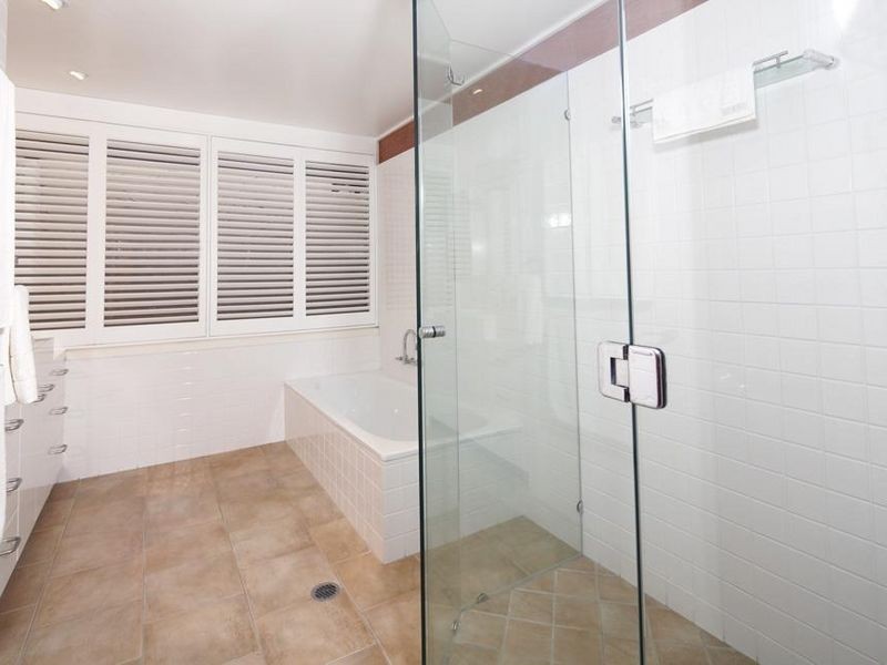 89 Sylvan Beach Esplanade, Bellara QLD 4507