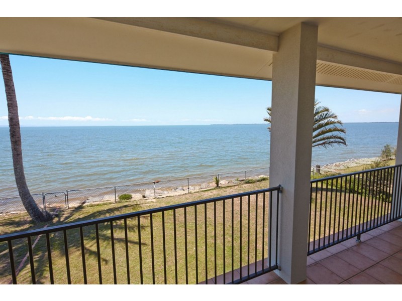 5B Biggs Avenue, Beachmere QLD 4510