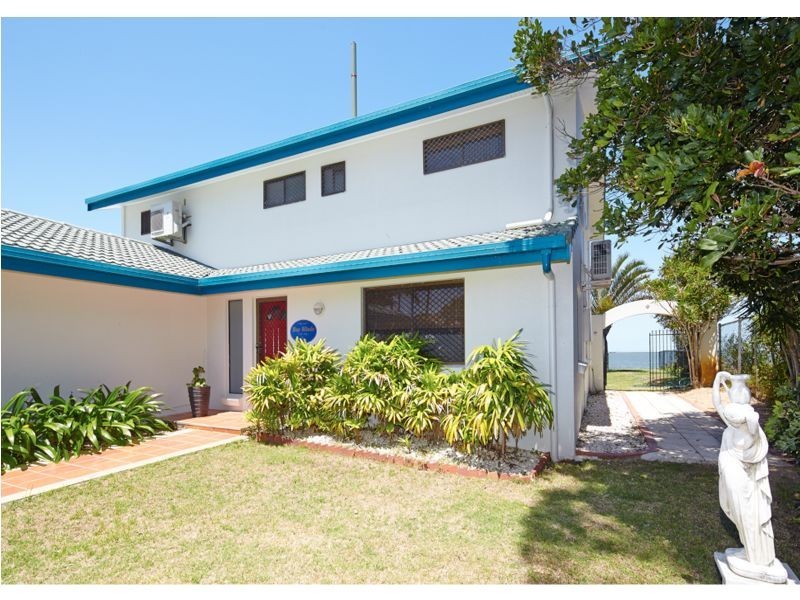 5B Biggs Avenue, Beachmere QLD 4510