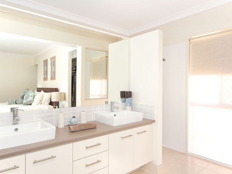 26 Blueberry St, Banksia Beach QLD 4507