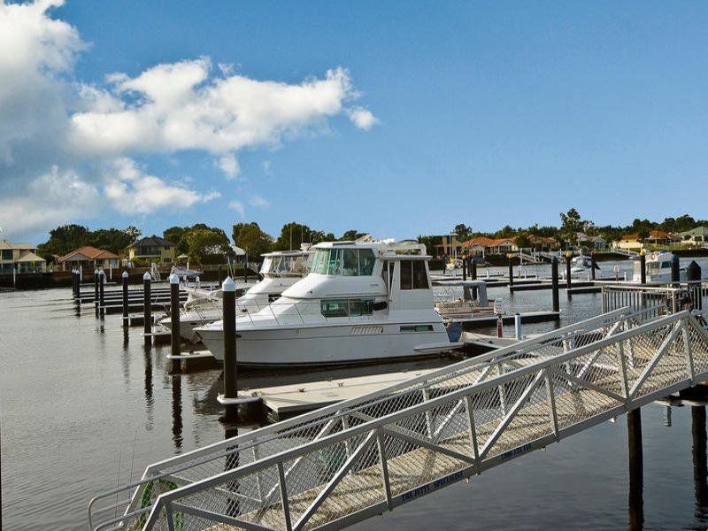 26 Blueberry St, Banksia Beach QLD 4507