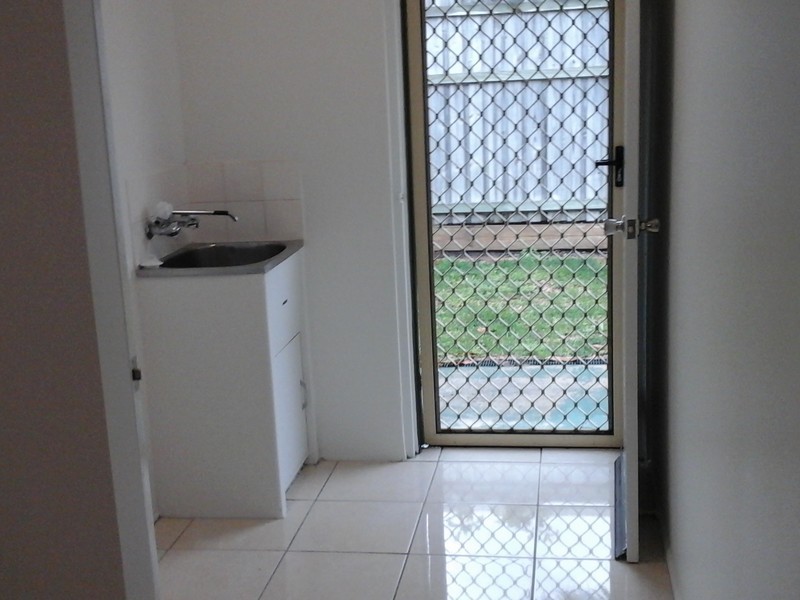 1/25 McDowall Street, Bongaree QLD 4507