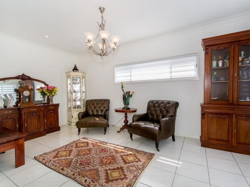 51 Dunebean Drive, Banksia Beach QLD 4507