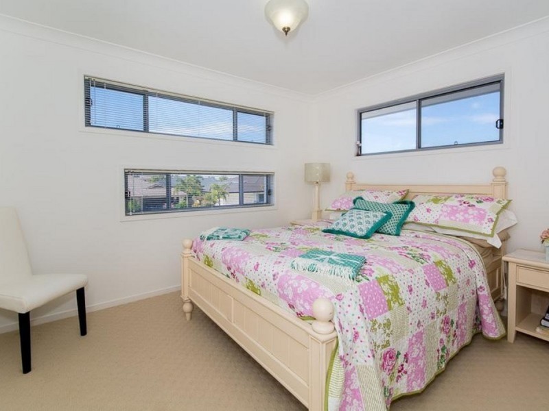 51 Dunebean Drive, Banksia Beach QLD 4507