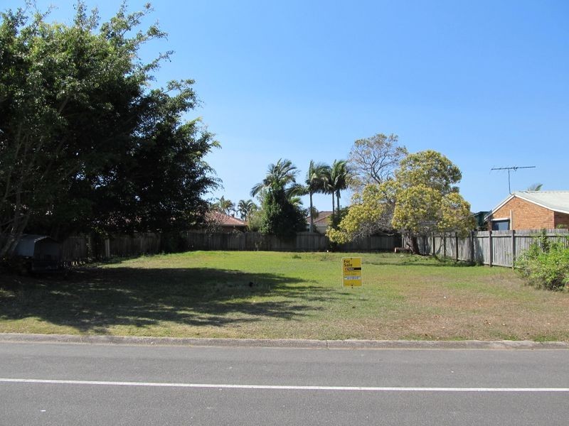 17 Yorkshire Drive, Banksia Beach QLD 4507