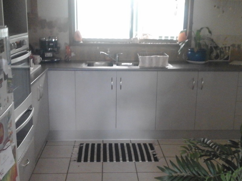 35 Dianthus Street, Banksia Beach QLD 4507