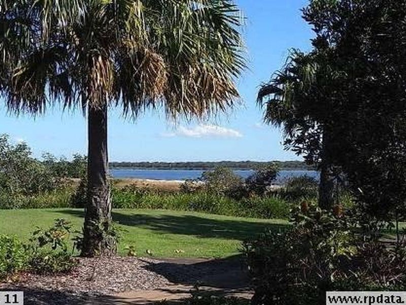 81 Kakadu Circuit, Banksia Beach QLD 4507