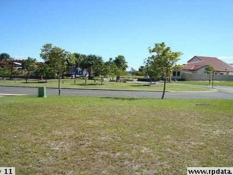 81 Kakadu Circuit, Banksia Beach QLD 4507