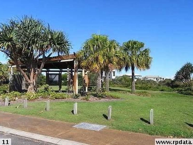 81 Kakadu Circuit, Banksia Beach QLD 4507