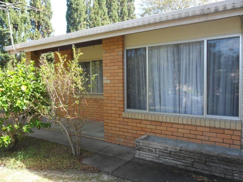 1/64 Coronation Avenue, Beachmere QLD 4510