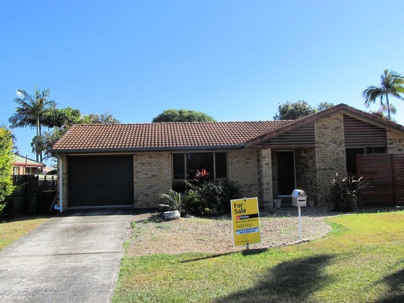 122 Bestmann Road East, Sandstone Point QLD 4511