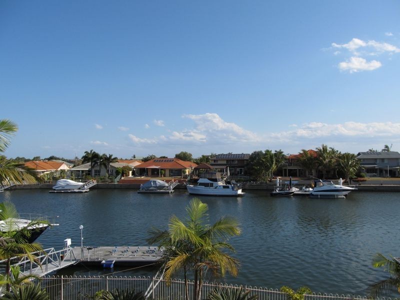 2 Skysail Court, Banksia Beach QLD 4507