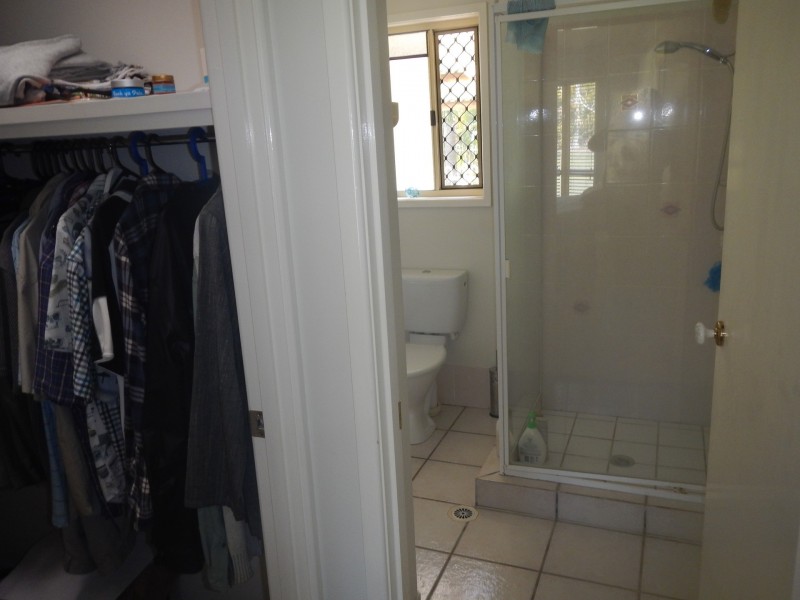 8 Alex Avenue, Ningi QLD 4511