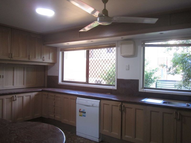 43 The Boulevarde, Bongaree QLD 4507