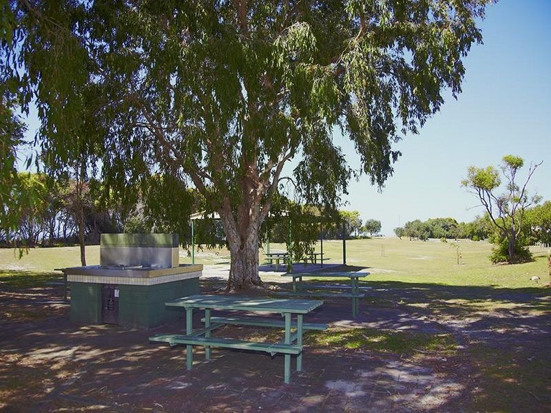 56 Boyd Street, Woorim QLD 4507