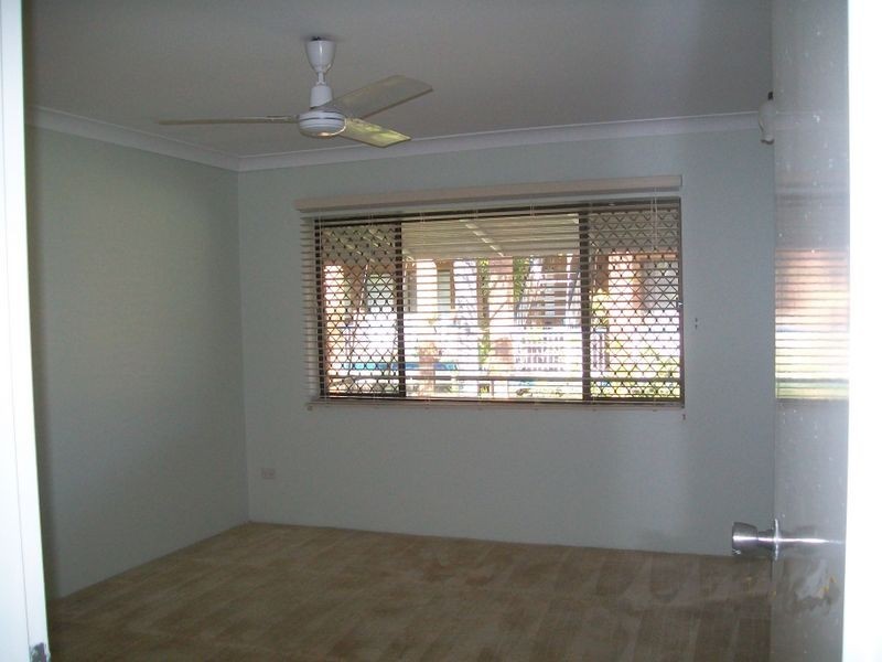 4/9 Hall Avenue, Bongaree QLD 4507