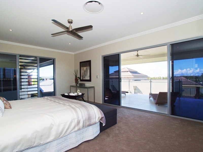 7 Dunebean Drive, Banksia Beach QLD 4507