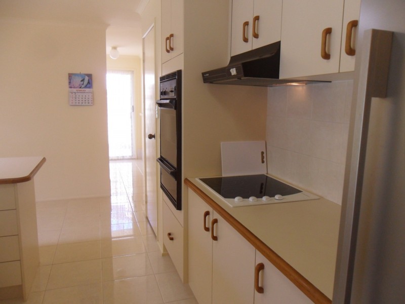 Sandstone Point QLD 4511