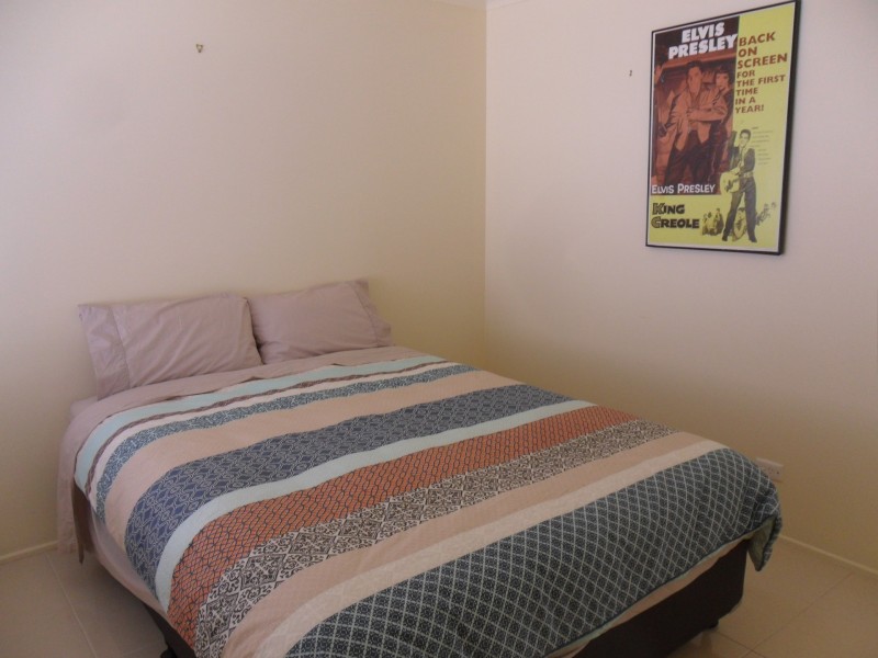 Sandstone Point QLD 4511